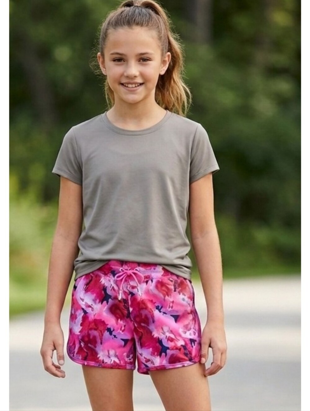 All in Motion Girls gym shorts Pink Size L (10/12)